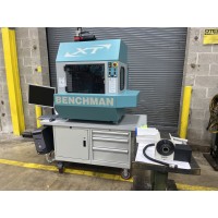 BENCHMAN XT VERTICAL MACHINING CENTER WITH 4TH AXIS, MINT CONDTION, 2003