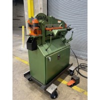 PIRANHA 4- TON HYRDRAULIC IRONWORKER MODEL P40, LIKE NEW CONDITON