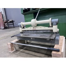 DIACRO 24" x 16 GAUGE BENCHTOP SHEAR MODEL 4 WITH BACK GAUGE VERYY GOOD CONDITION USA 