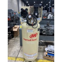 INGERSOLL RAND 3 HP VERTICAL AIR COMPRESSOR MODEL SS3-E